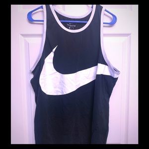 Men’s Nike sleeveless shirt